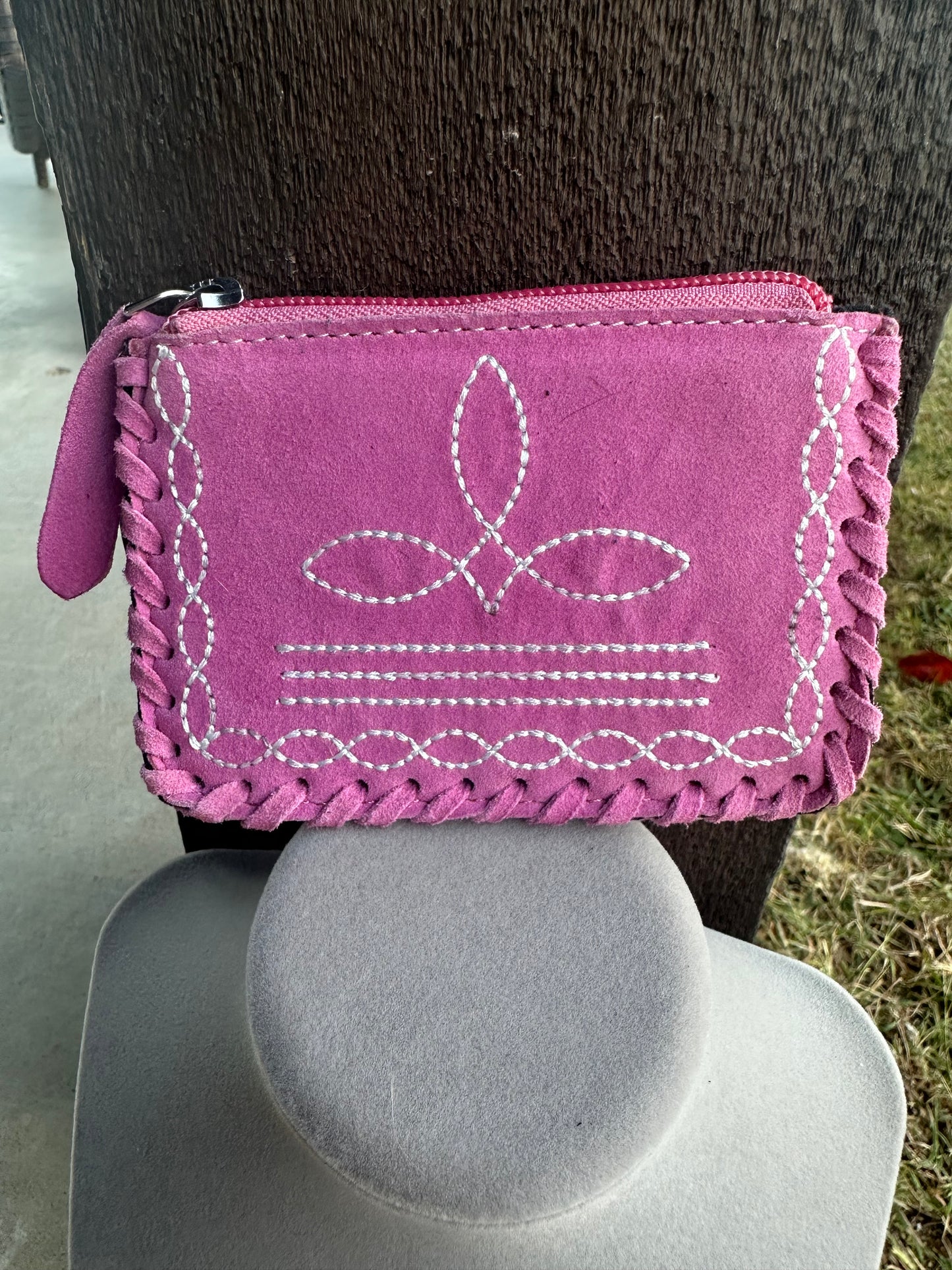 Boot stitch coin purse