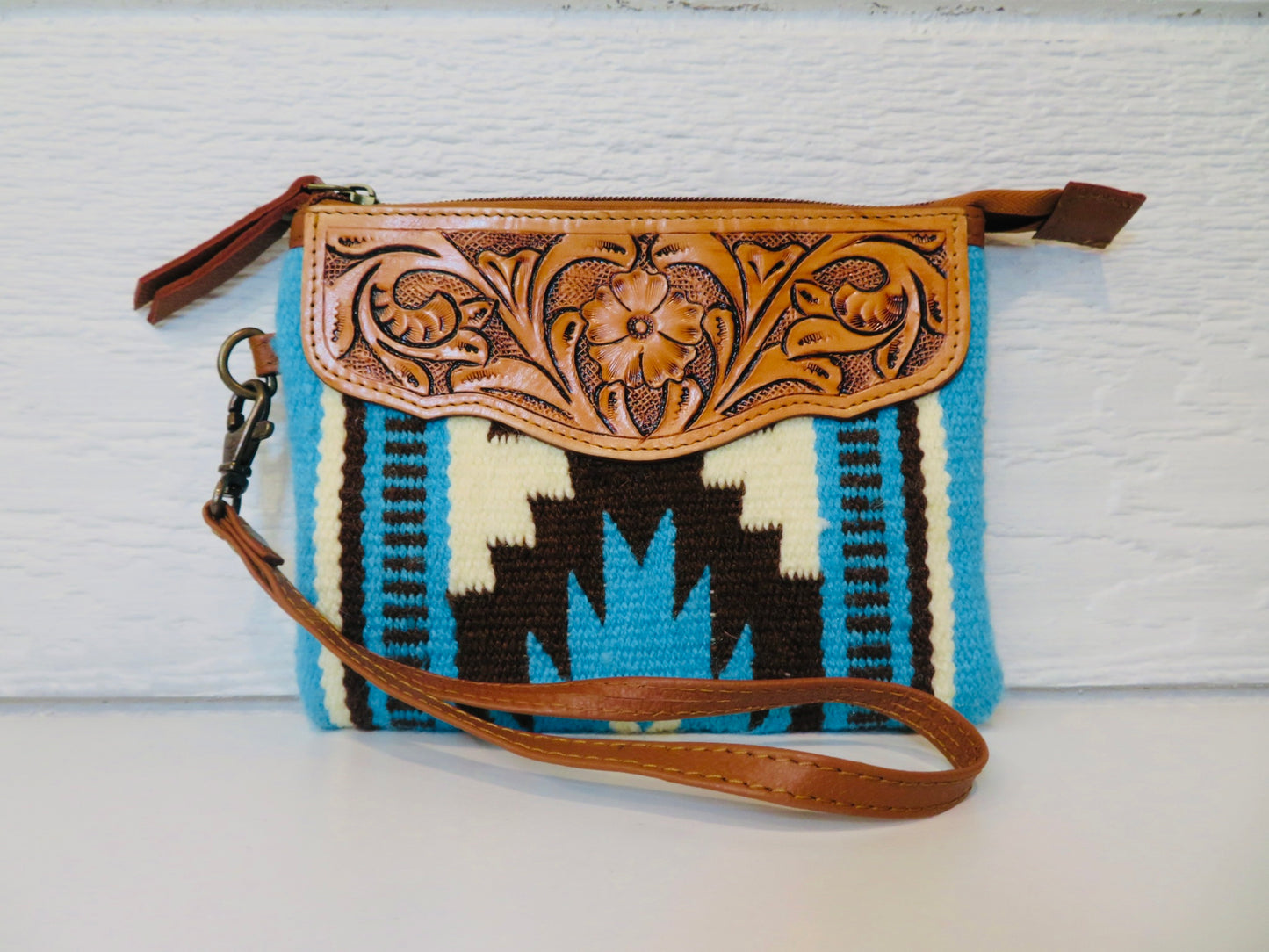 The saddlebag