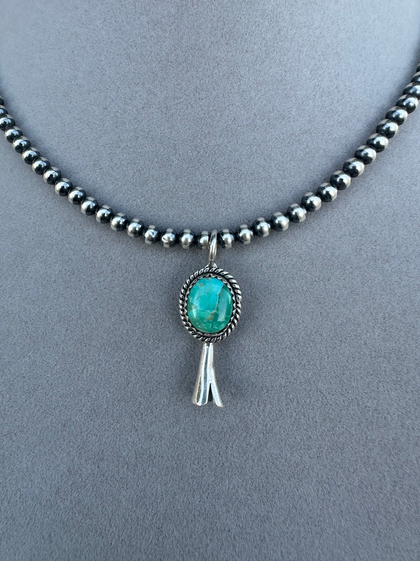 Kingman pendant
