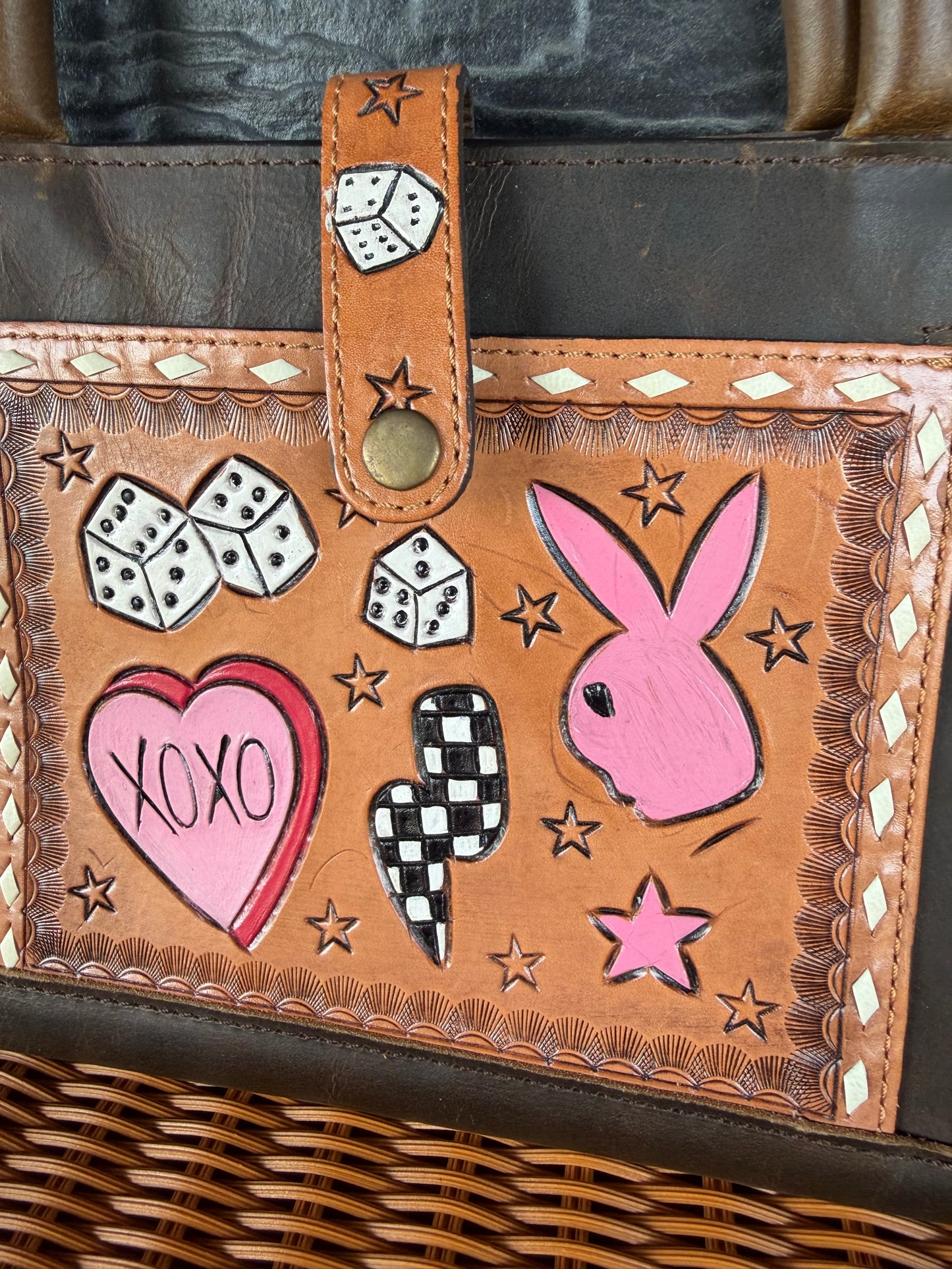 Book carrier ￼
