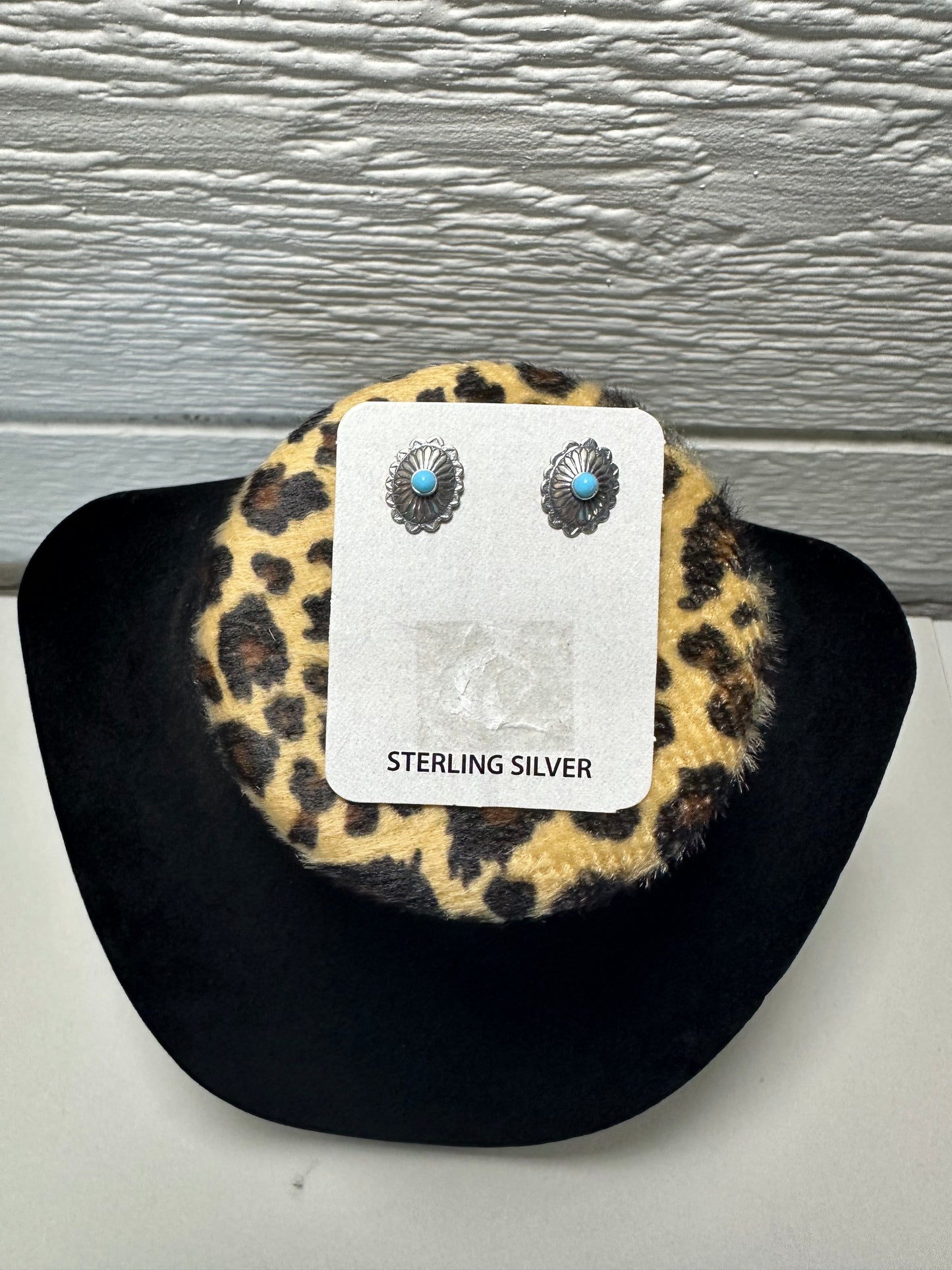 Concho stud with turquoise