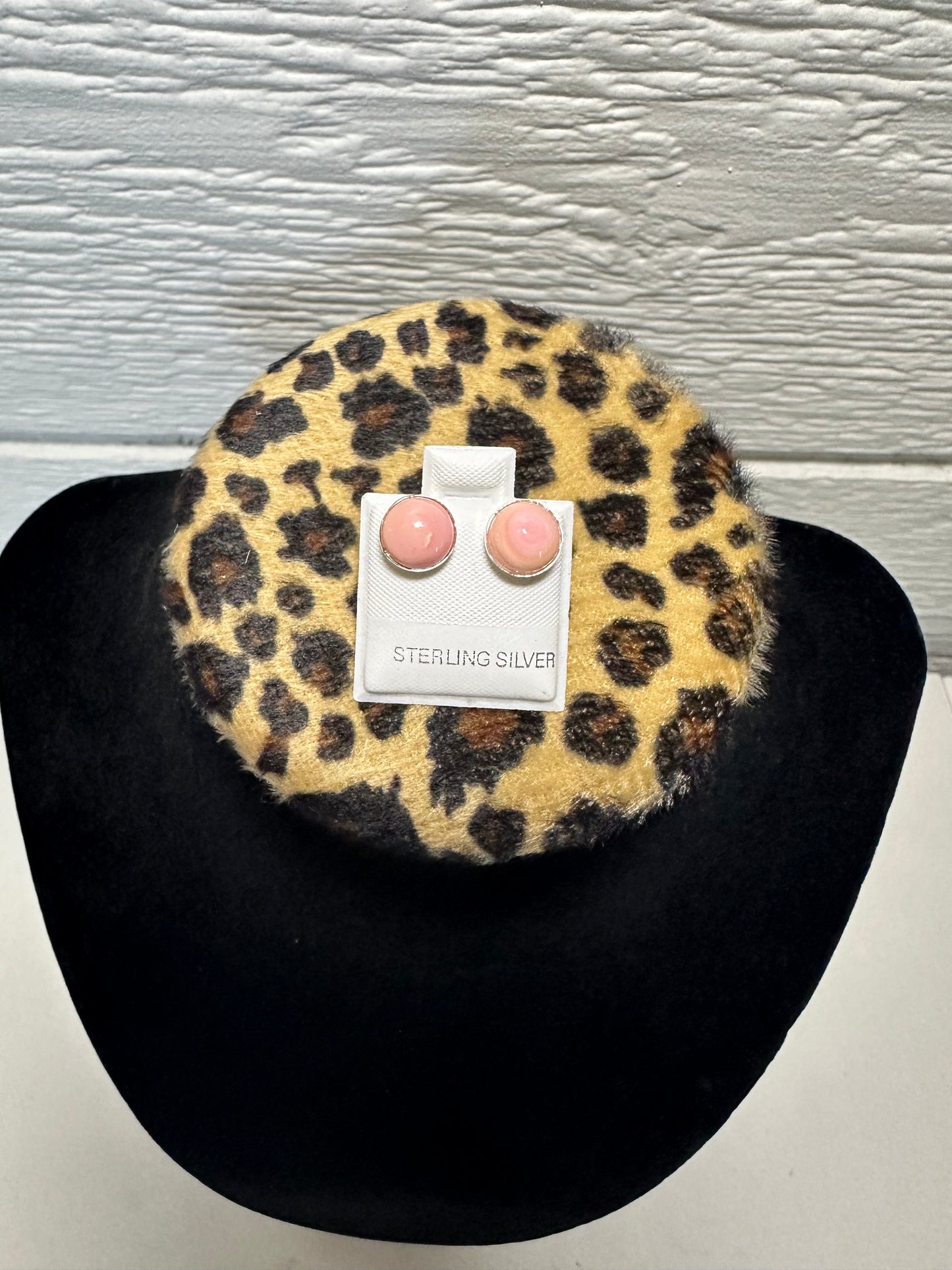 Sterling silver and pink conch